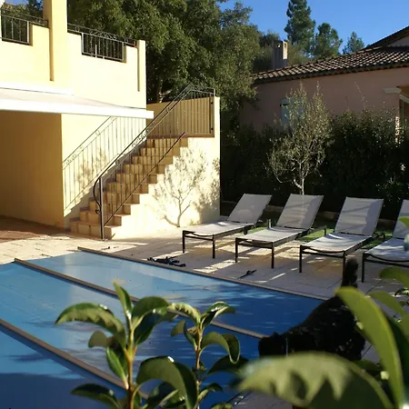 Beautiful In With Seasonal Pool
